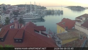 Hvar - Přístav Hvar - 9.6.2026 v 05:45