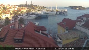 Hvar - Hafen Hvar - 16.6.2026 v 19:45 Hvar - Hafen Hvar - 16.6.2026 v 19:45