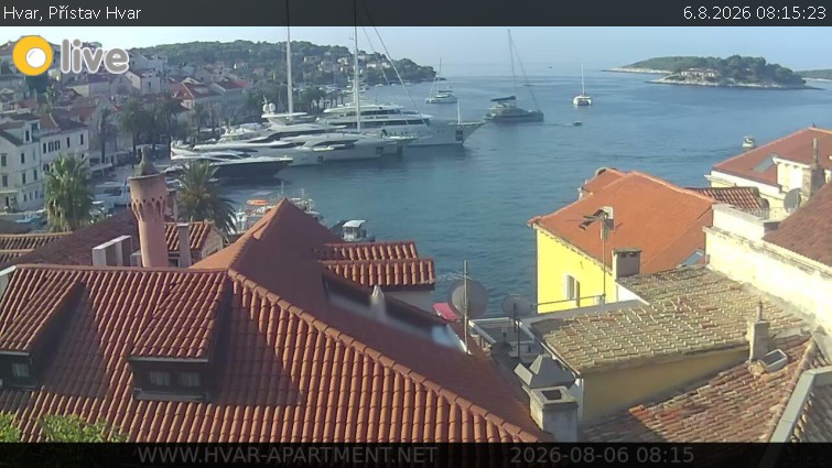 Hvar - Přístav Hvar - 6.8.2026 v 08:15