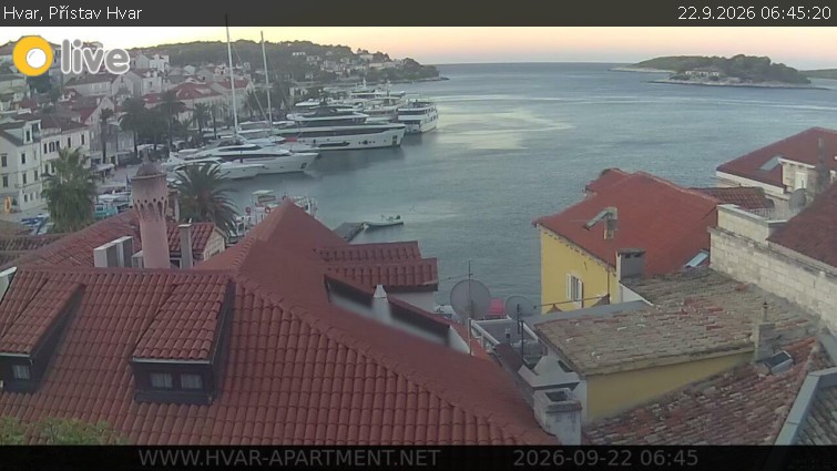Hvar - Přístav Hvar - 22.9.2026 v 06:45