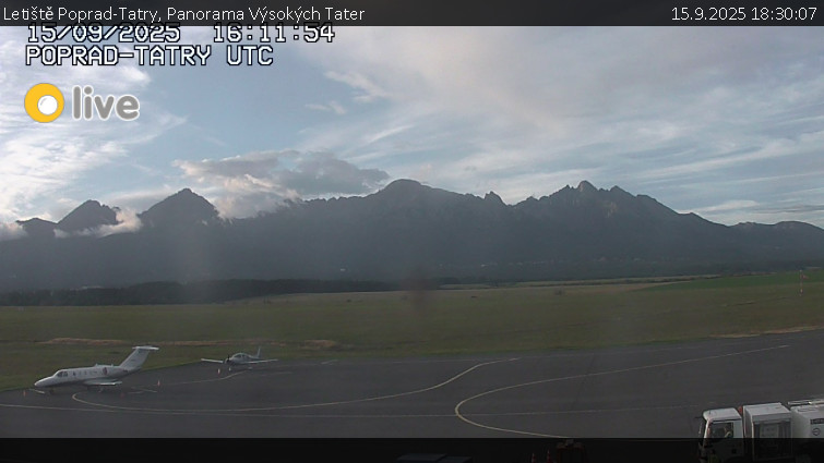 Letiště Poprad-Tatry - Panorama Výsokých Tater - 15.9.2025 v 18:30 Letiště Poprad-Tatry - Panorama Výsokých Tater - 15.9.2025 v 18:30