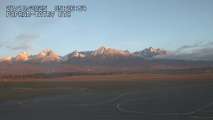 Letiště Poprad-Tatry - Panorama Výsokých Tater - 27.10.2025 v 07:00 Letiště Poprad-Tatry - Panorama Výsokých Tater - 27.10.2025 v 07:00