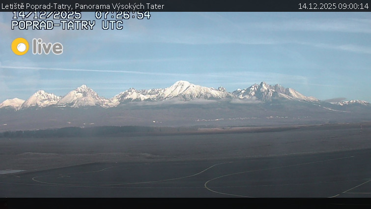 Letiště Poprad-Tatry - Panorama Výsokých Tater - 14.12.2025 v 09:00