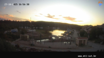 Snímek    27.10.2025 v 17:00