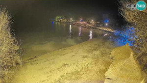 Murter - Pláž Slanica - 13.12.2025 v 18:45 Murter - Pláž Slanica - 13.12.2025 v 18:45