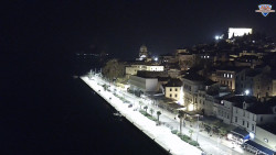 Nábřeží a město