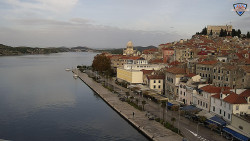 Nábřeží a město