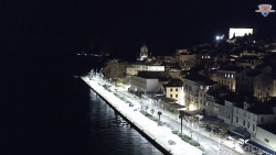 Nábřeží a město