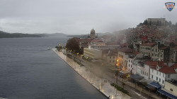 Nábřeží a město