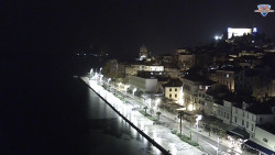 Nábřeží a město