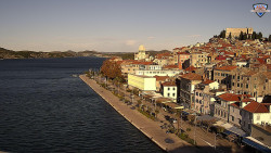 Nábřeží a město