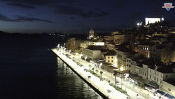 Nábřeží a město