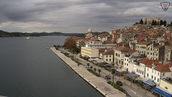 Nábřeží a město