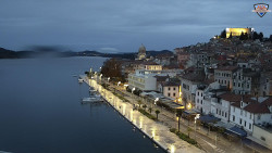 Nábřeží a město