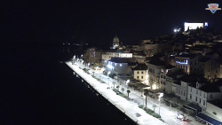 Nábřeží a město