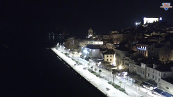 Nábřeží a město