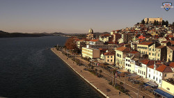 Nábřeží a město