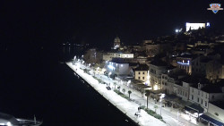 Nábřeží a město