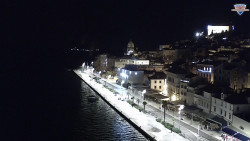 Nábřeží a město