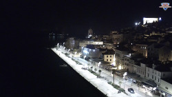 Nábřeží a město