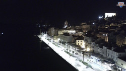 Nábřeží a město