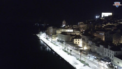 Nábřeží a město