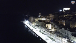 Nábřeží a město