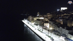 Nábřeží a město