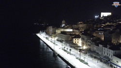 Nábřeží a město