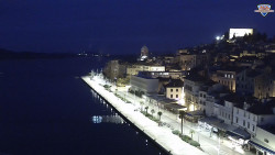 Nábřeží a město