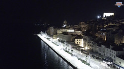 Nábřeží a město