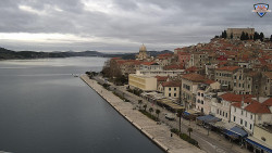 Nábřeží a město