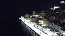 Nábřeží a město