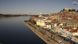 Nábřeží a město