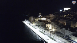 Nábřeží a město