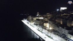 Nábřeží a město