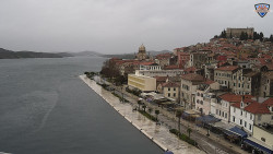 Nábřeží a město