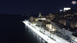 Nábřeží a město