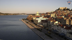 Nábřeží a město