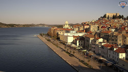 Nábřeží a město