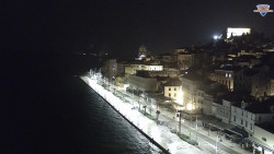 Nábřeží a město