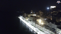 Nábřeží a město