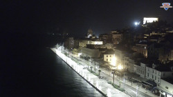 Nábřeží a město