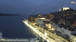 Nábřeží a město