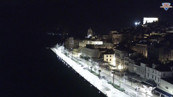 Nábřeží a město