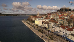 Nábřeží a město