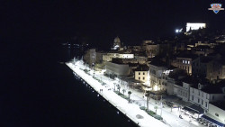 Nábřeží a město