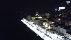 Nábřeží a město