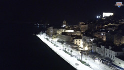 Nábřeží a město