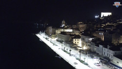 Nábřeží a město